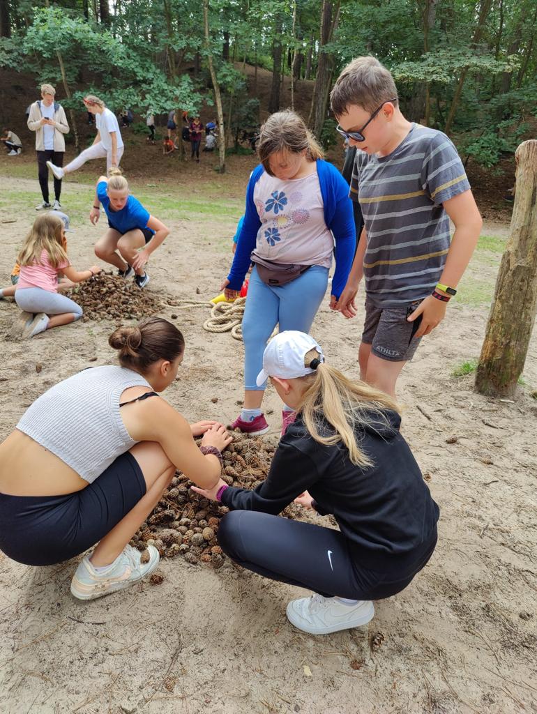 b_2 b_2